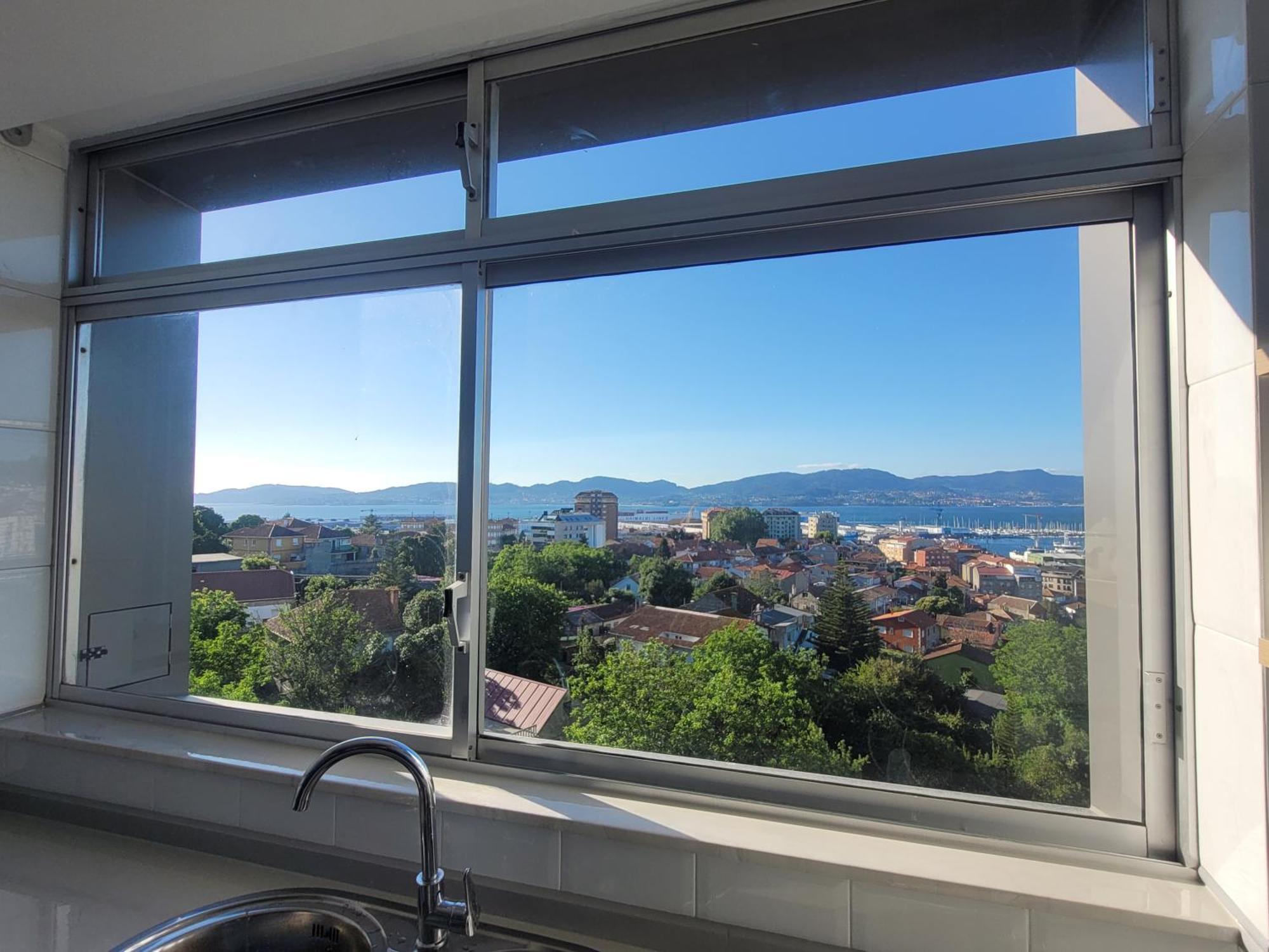 Vistas A La Ria B&T Apartment Виго Екстериор снимка